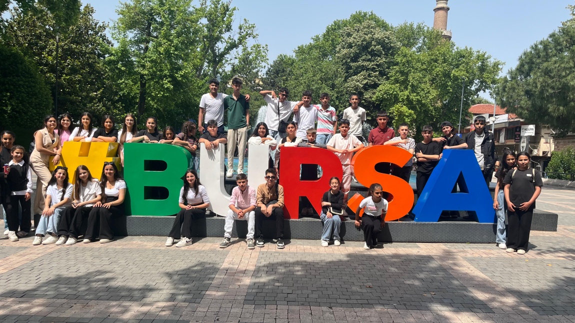 Öğretmen ve Öğrencilerimizle Unutulmaz Bursa Gezisi